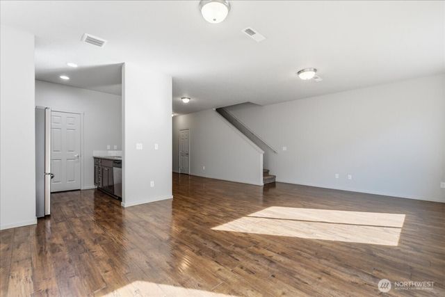 1425 NE 83rd Drive, Vancouver, WA 98665