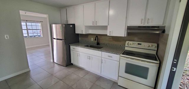 2578 Seneca Avenue, Fort Pierce, FL 34946