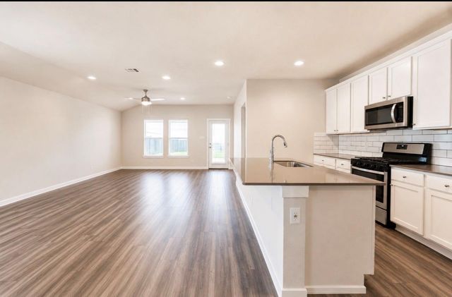 7323 Teton Creek Trace, Richmond, TX 77407