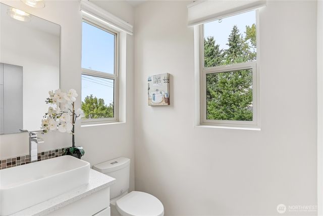 8312 120th Avenue NE, Kirkland, WA 98033
