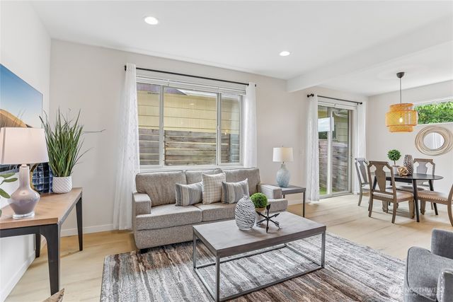 8312 120th Avenue NE, Kirkland, WA 98033