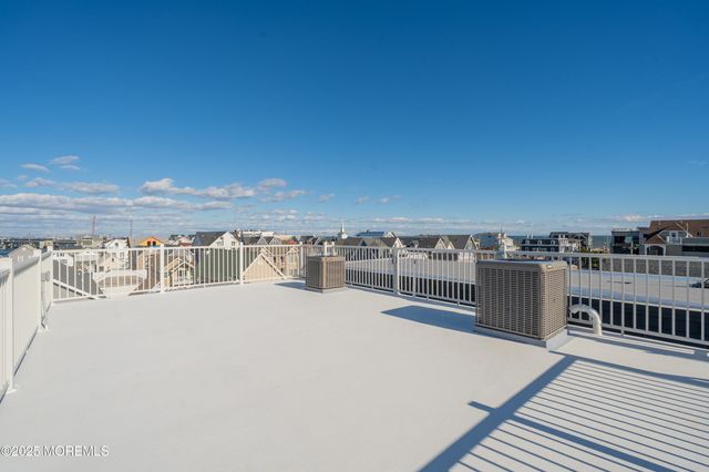 24 Surf Street, Sea Bright, NJ 07760