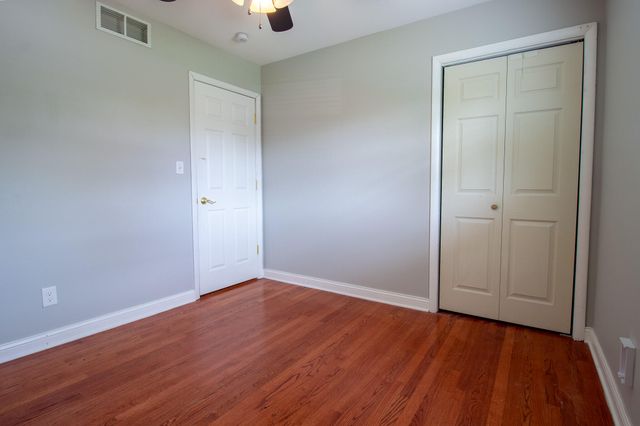 3063 Parkwood Place, Crown Point, IN 46307