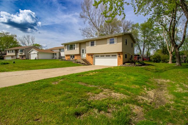 3063 Parkwood Place, Crown Point, IN 46307