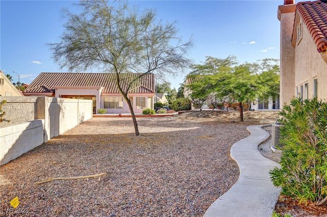 2813 Brianwood Court, Las Vegas, NV 89134