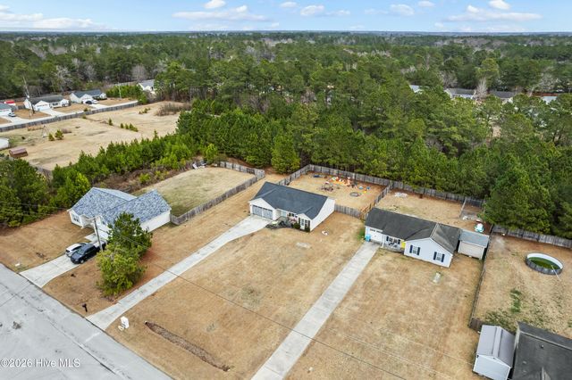 505 Cherry Blossom Lane, Richlands, NC 28574