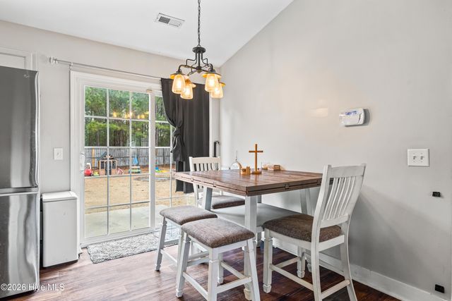 505 Cherry Blossom Lane, Richlands, NC 28574