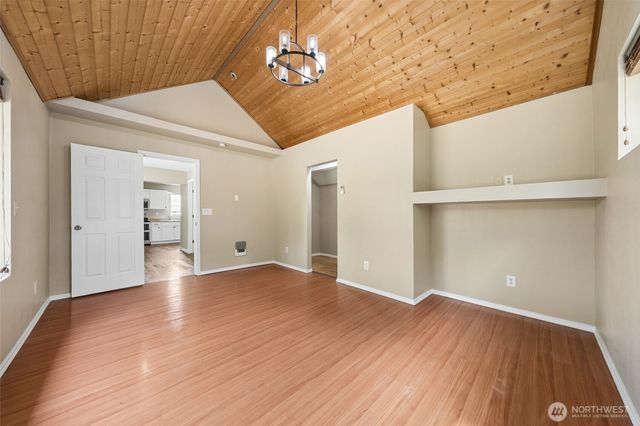 10208 McKinley Avenue E, Tacoma, WA 98445