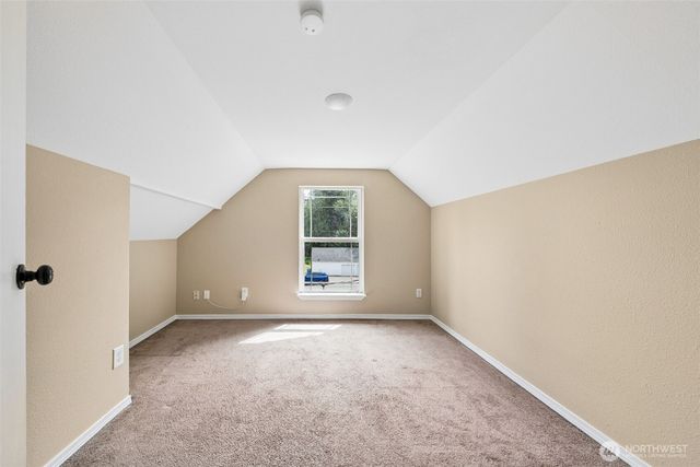 10208 McKinley Avenue E, Tacoma, WA 98445