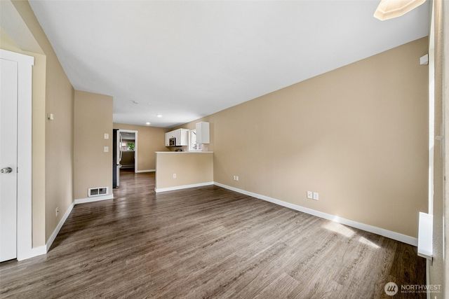10208 McKinley Avenue E, Tacoma, WA 98445