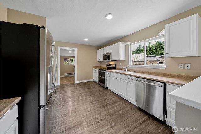 10208 McKinley Avenue E, Tacoma, WA 98445