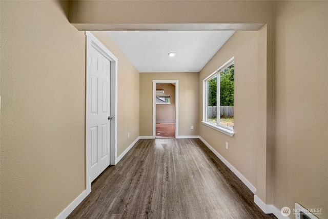 10208 McKinley Avenue E, Tacoma, WA 98445