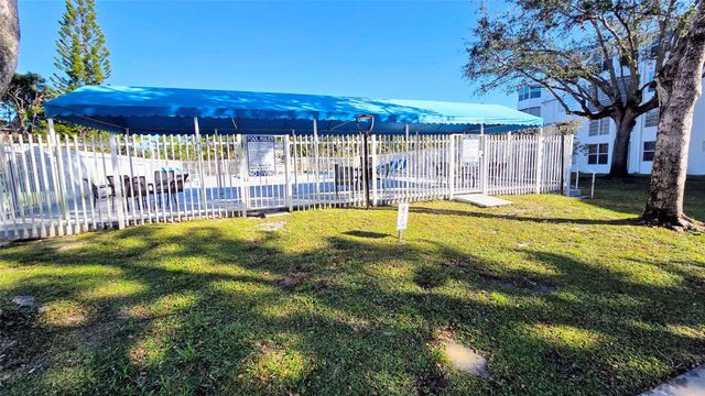 1351 NE 191st Street E204, Miami, FL 33179
