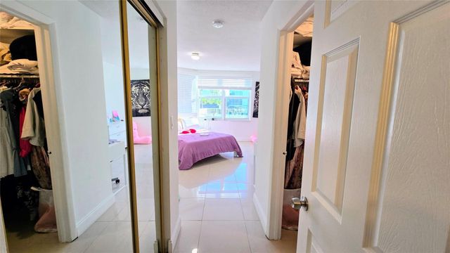 1351 NE 191st Street E204, Miami, FL 33179