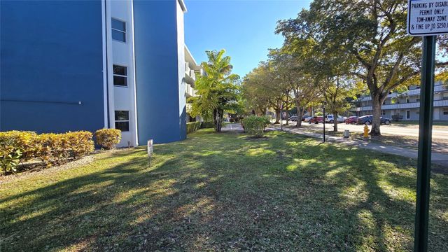 1351 NE 191st Street E204, Miami, FL 33179