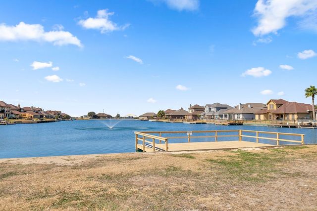 3730 Lake Hawkins, Robstown, TX 78380