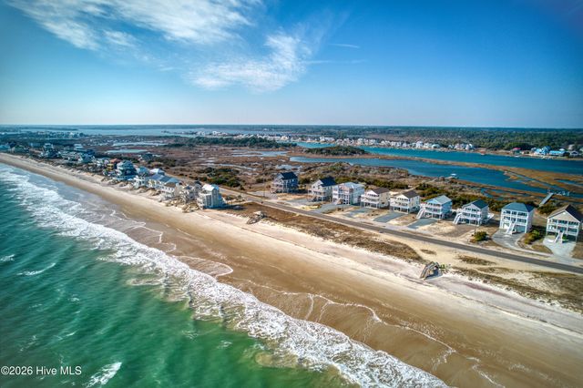 1163 New River Inlet Road, Sneads Ferry, NC 28460