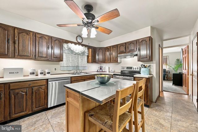 405 RICHWOOD RD, Mullica Hill, NJ 08062