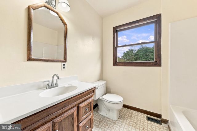 405 RICHWOOD RD, Mullica Hill, NJ 08062