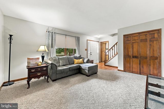 405 RICHWOOD RD, Mullica Hill, NJ 08062