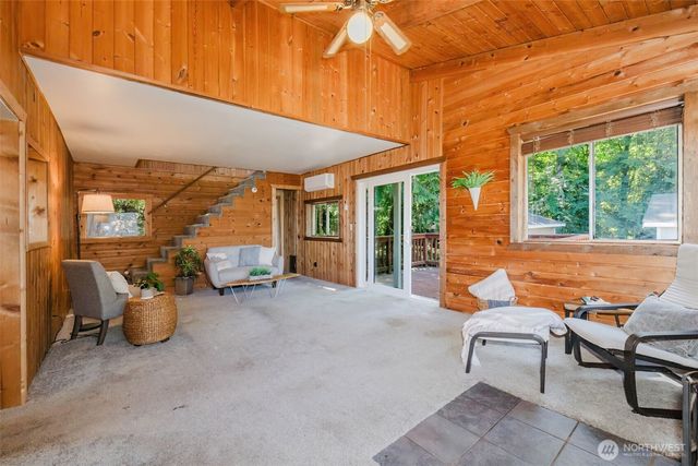 150 E Cedar Street, Belfair, WA 98528