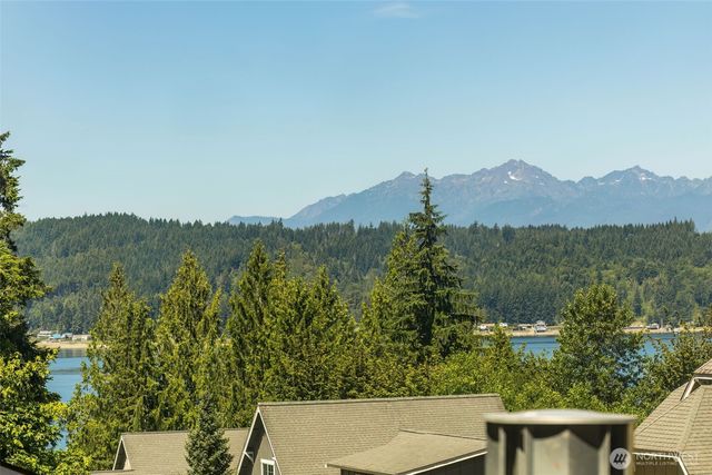 150 E Cedar Street, Belfair, WA 98528