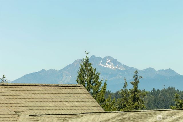 150 E Cedar Street, Belfair, WA 98528