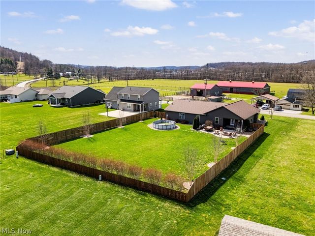 3515 Eastport Road SE, Dennison, OH 44621