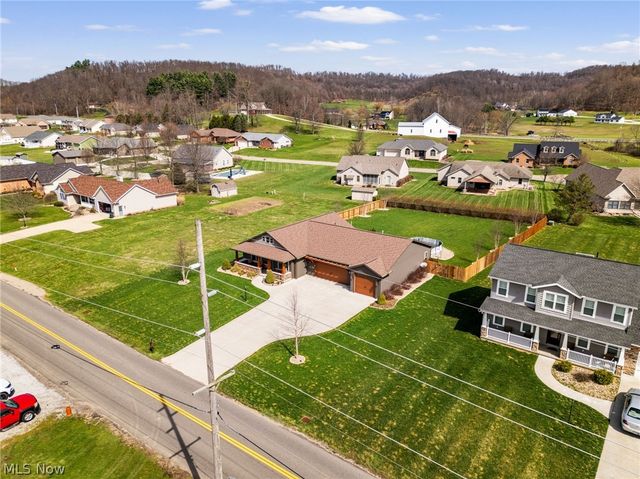 3515 Eastport Road SE, Dennison, OH 44621