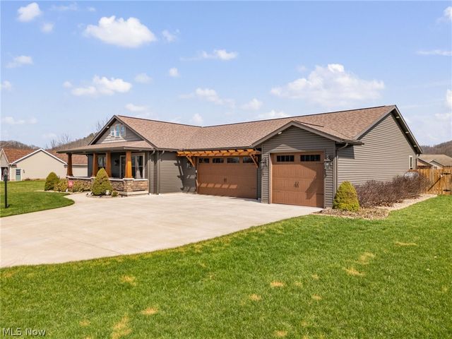 3515 Eastport Road SE, Dennison, OH 44621