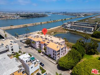 6220 Pacific Avenue 303, Playa Del Rey, CA 90293