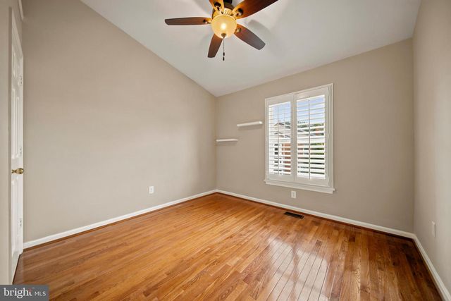 8002 TANWORTH CT, Springfield, VA 22152