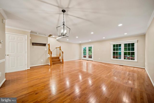 8002 TANWORTH CT, Springfield, VA 22152