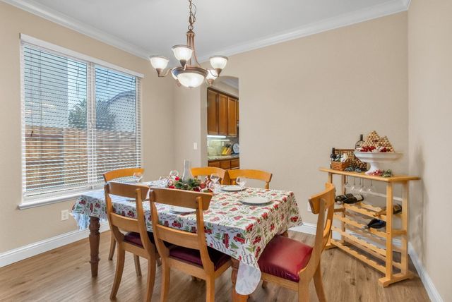 9793 Ellsmere Way, Elk Grove, CA 95757