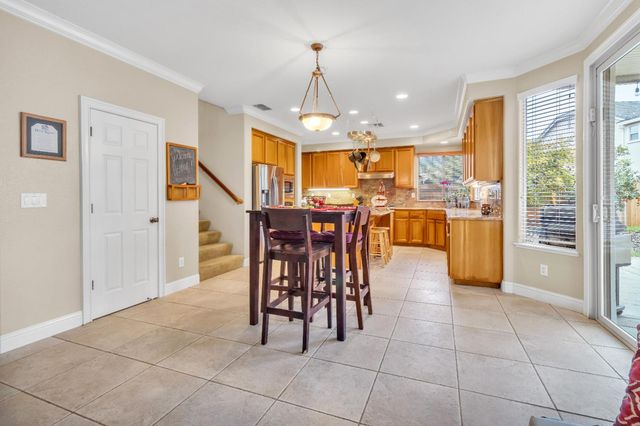 9793 Ellsmere Way, Elk Grove, CA 95757