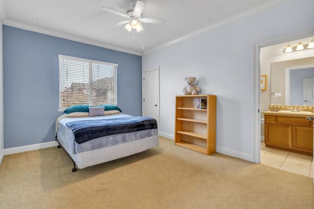 9793 Ellsmere Way, Elk Grove, CA 95757