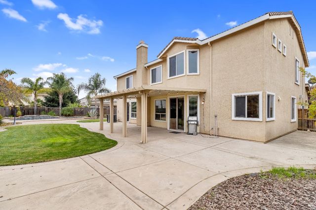 9793 Ellsmere Way, Elk Grove, CA 95757
