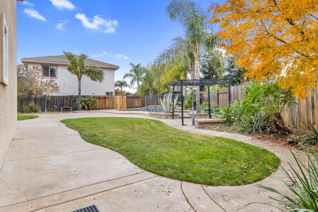 9793 Ellsmere Way, Elk Grove, CA 95757