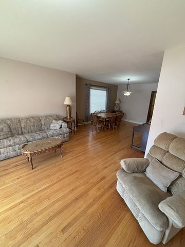 4304 N Oriole Avenue, Norridge, IL 60706