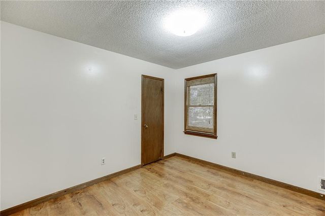 9625 Manor Lane, Gainesville, GA 30506