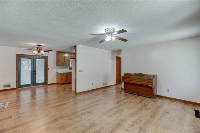 9625 Manor Lane, Gainesville, GA 30506