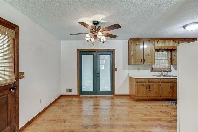 9625 Manor Lane, Gainesville, GA 30506