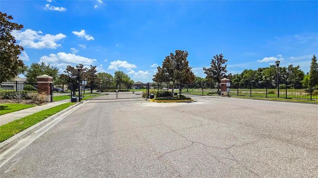 8635 TURNSTONE SHORE LANE, Riverview, FL 33578