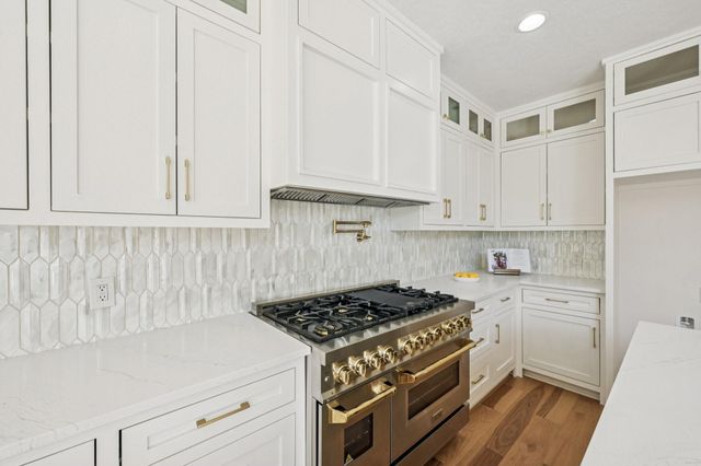 1406 S Fry Road, Katy, TX 77450
