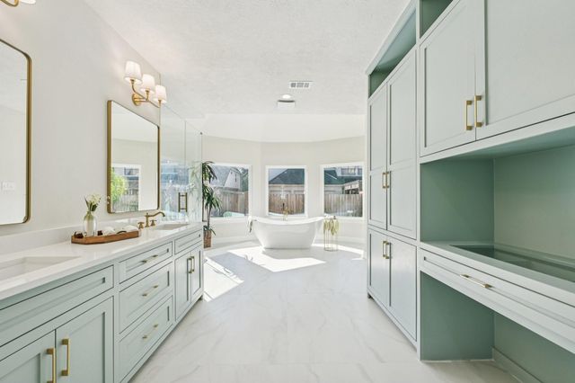 1406 S Fry Road, Katy, TX 77450