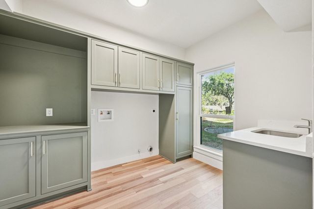 1406 S Fry Road, Katy, TX 77450