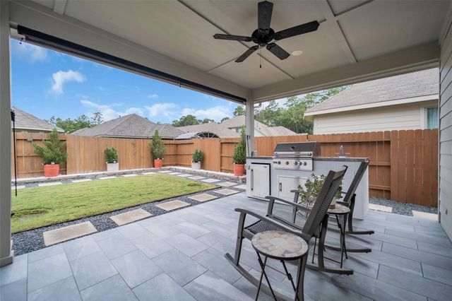 2819 Wilde Redbud Lane, Conroe, TX 77385