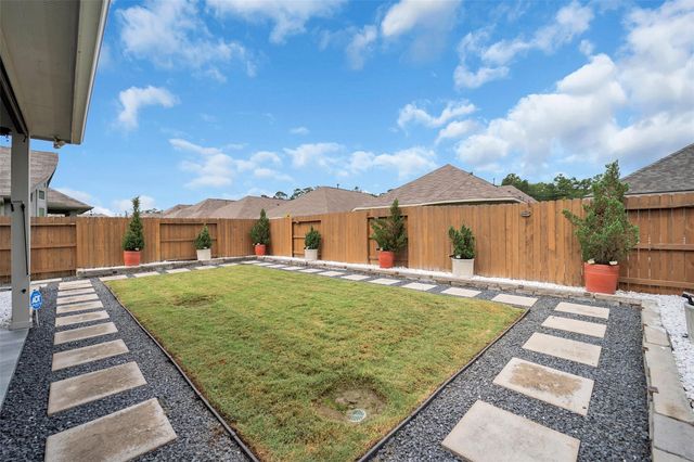 2819 Wilde Redbud Lane, Conroe, TX 77385