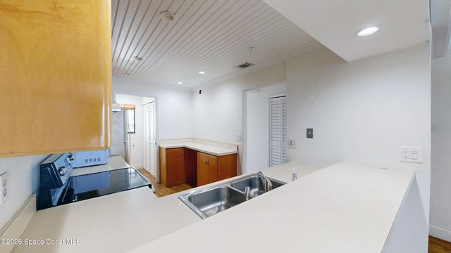 200 S Banana River Boulevard 2320, Cocoa Beach, FL 32931
