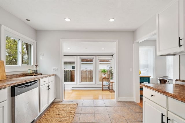 475 Pleasant St, Stoughton, MA 02072